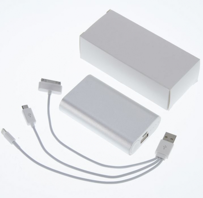 Rechargeable USB Battery Charger Power Bank Silver 5200 mAh with cable **£5.00 Each**